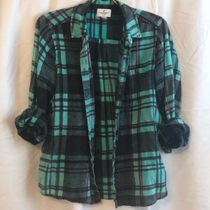 American Eagle lightweight Boyfriend fit flannel